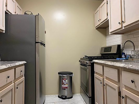 4th image of 120 W 117th St #2B