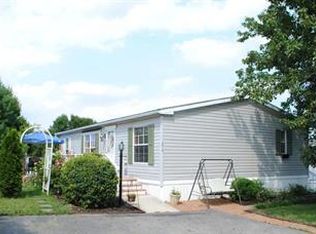 214 Longwood Ct W, Lancaster, PA