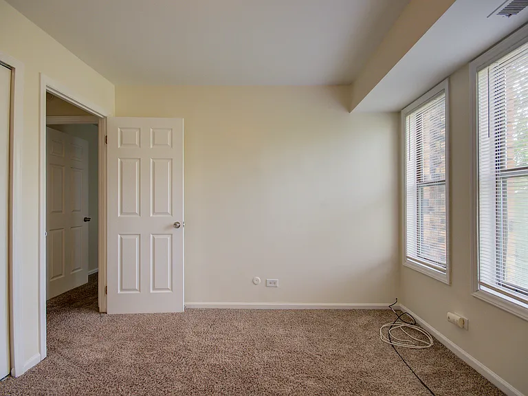 2210 Country Club Dr #26 — Photo 9