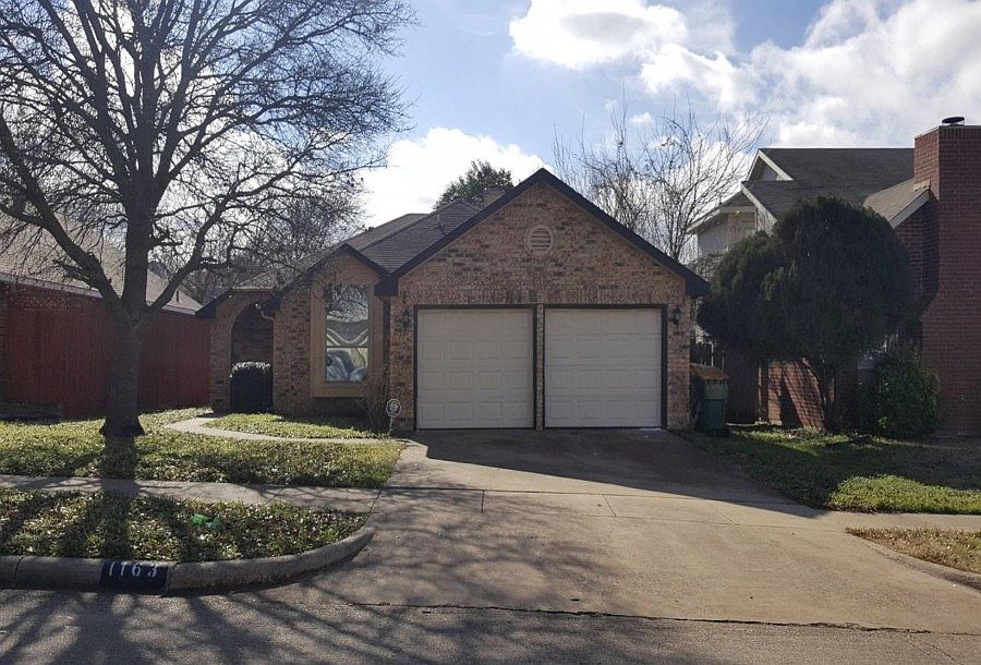 1st image of 1163 Calvert Dr