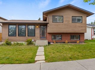 304 E Whitefield Dr NE, Calgary, AB T1Y 5J3