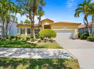 4294 Diamond Ter, Weston, FL 33331