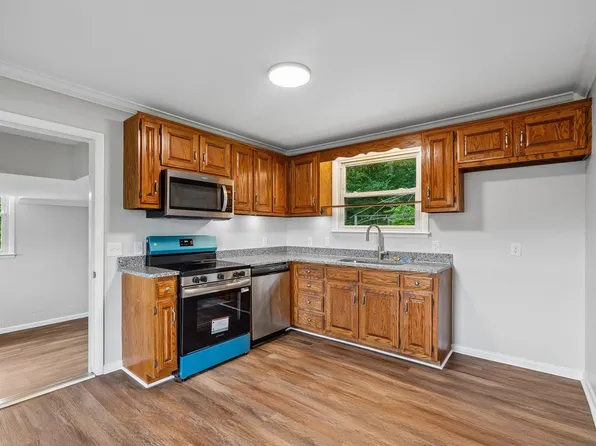 375 Spring Valley Dr, Mount Juliet, TN 37122