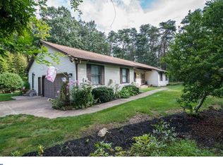 649 Avenue Rd, Southampton, NJ 08088