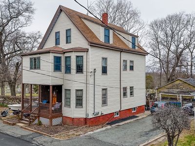 55 Winthrop St, Lynn, MA, 01904