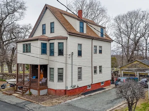 55 Winthrop St, Lynn, MA 01904