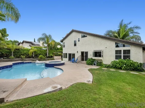 2312 Marca Pl, Carlsbad, CA 92009