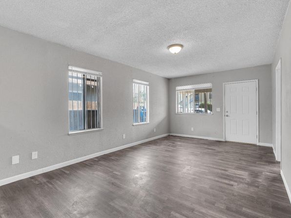 fresno-california-2059450172 picture