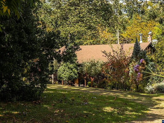 5th image of 4599 Eagle Crest Rd NW