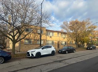 1401 W Warner Ave APT 2D, Chicago, IL 60613