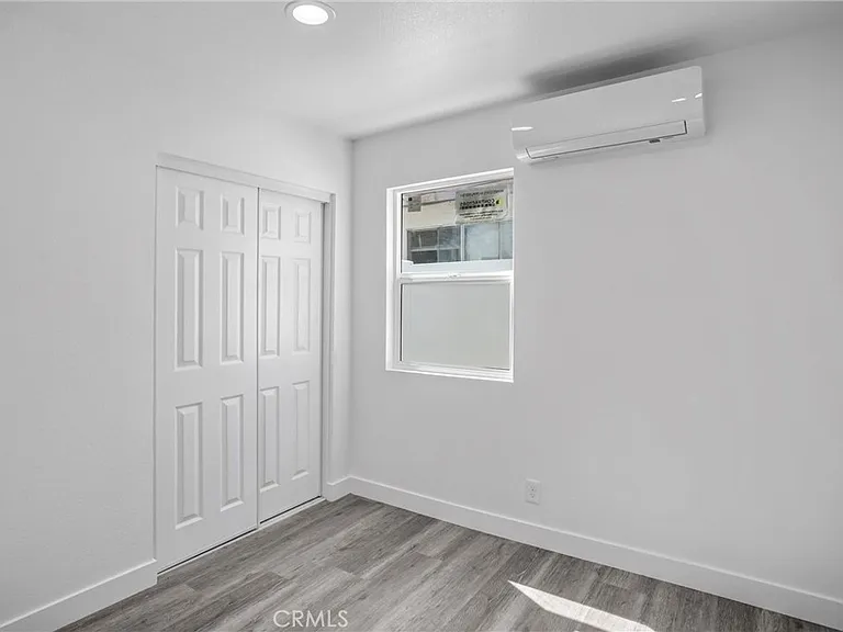 1021 Columbia St #2 — Photo 8