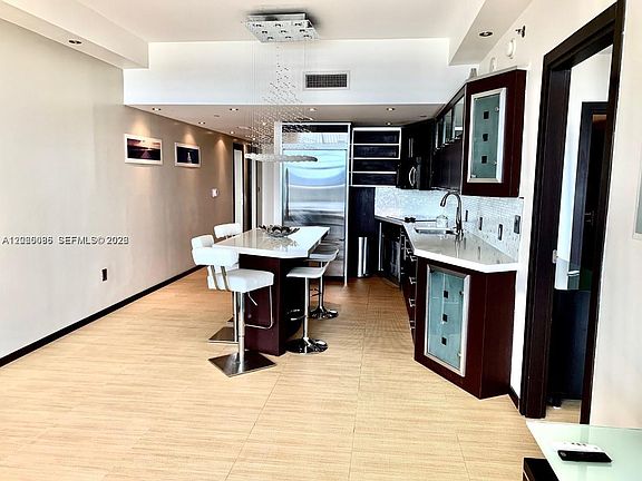 4th image of 1800 S Ocean Dr APT 4406