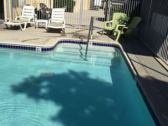 3rd image of 21727 Parthenia St APT 9