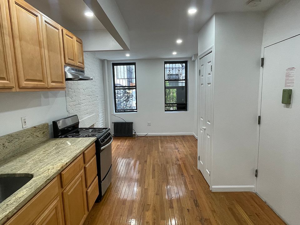 1st image of 153 Avenue A #13E