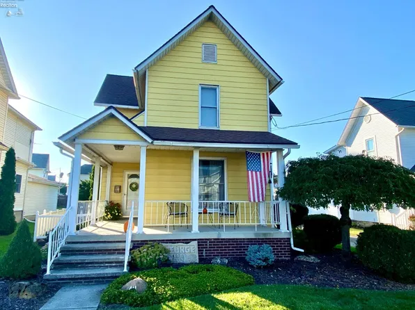 411 Castalia St, Bellevue, OH 44811