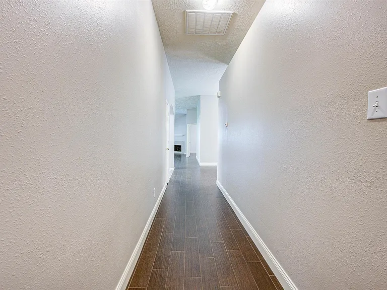 21611 Country Club Green Way — Photo 8