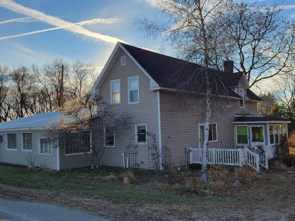 3989 State Highway 9, Riceville, IA 50466