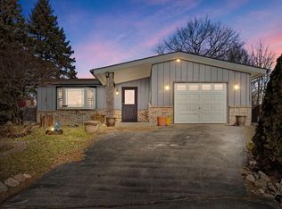 5330 Admiralty Ave, Racine, WI 53406