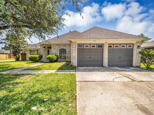 1046 Willersley Ln, Channelview, TX 77530