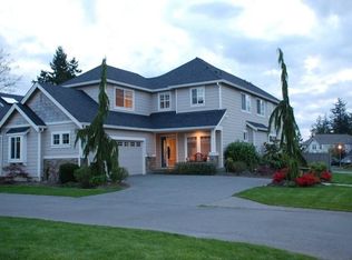 7001 Curtis Dr SE, Snoqualmie, WA 98065