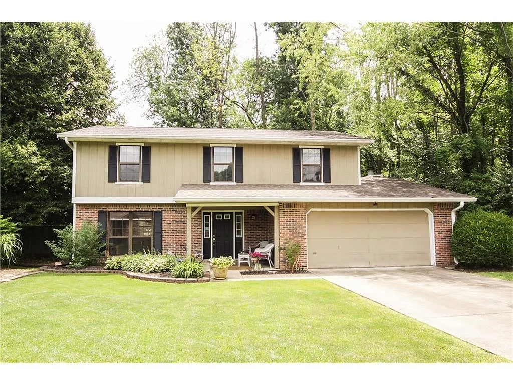 9109 Misty Cir photo 1