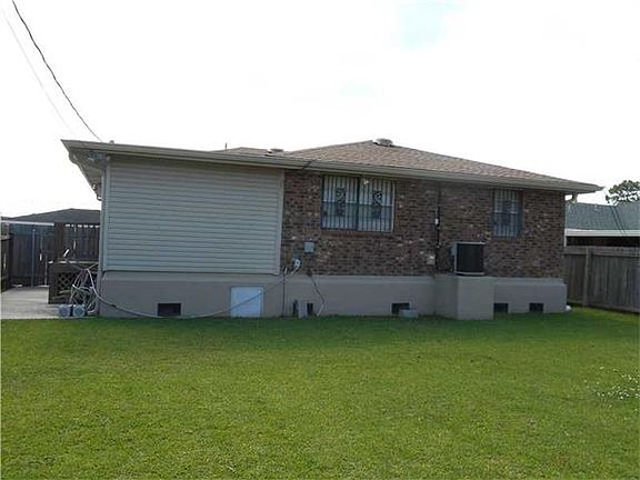 4th image of 1853 Redwood Dr