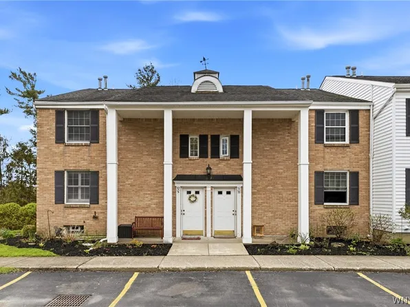 270 Buffalo Rd APT 52, East Aurora, NY 14052