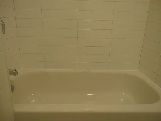 Rented by Premier Metro Realty Corp | media 4