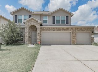 3827 Hunters Trl, Baytown, TX 77521
