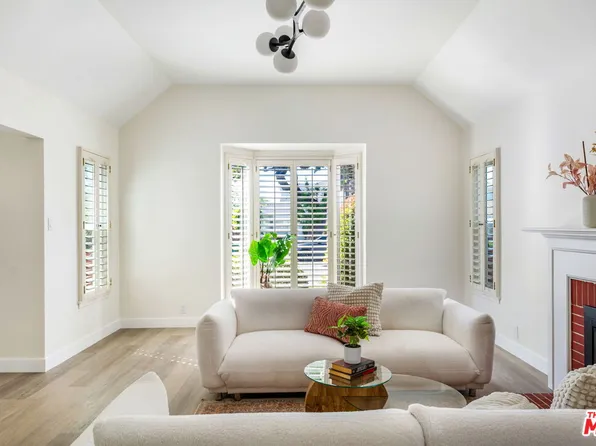 3770 Somerset Dr, Los Angeles, CA 90016