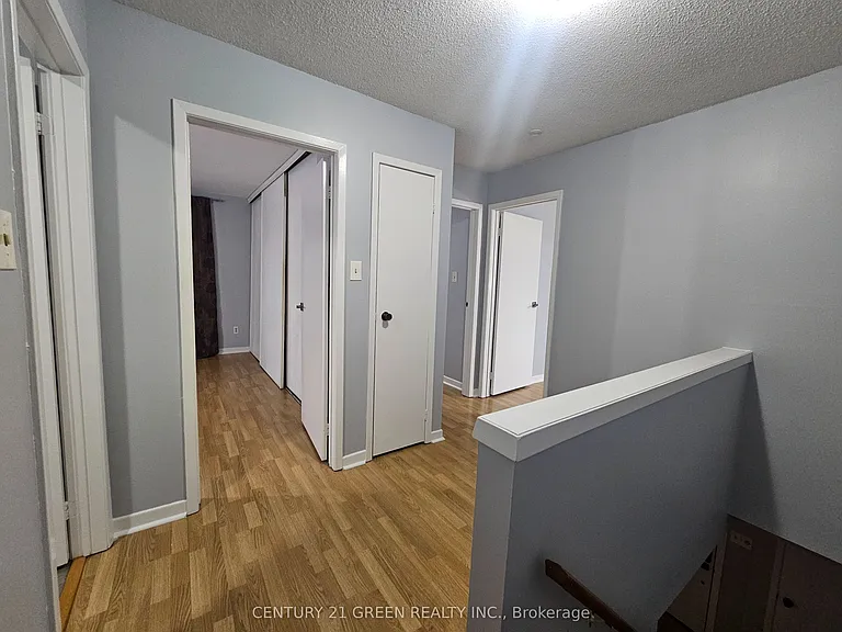 98 Falconer Dr #7 — Photo 22