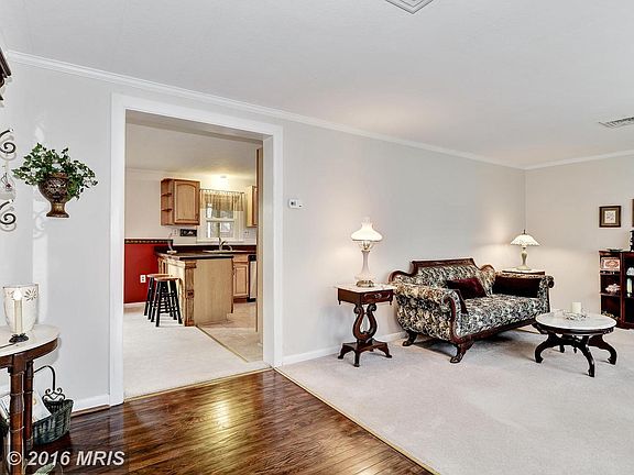 2nd image of 512 Buckingham Dr
