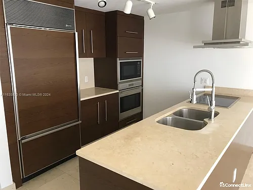 495 Brickell Ave #1207 Photo 1