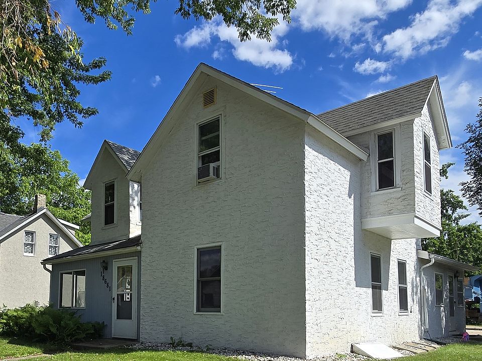 1st image of 18681 Dayton St