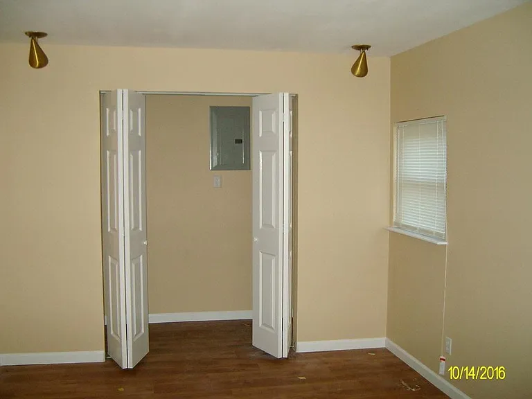 301 Newcastle Dr — Photo 20