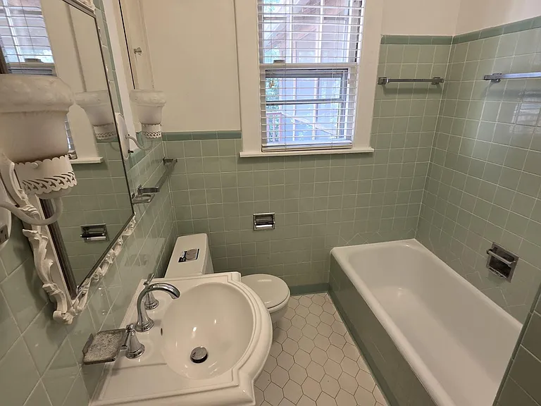 Upstairs Bath