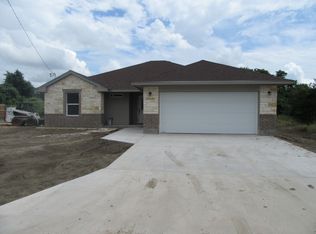 7 Donkey Ln, Morgans Pt Resort, TX 76513