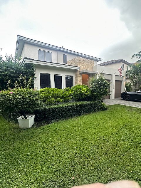 2nd image of 15030 SW 176th Ln