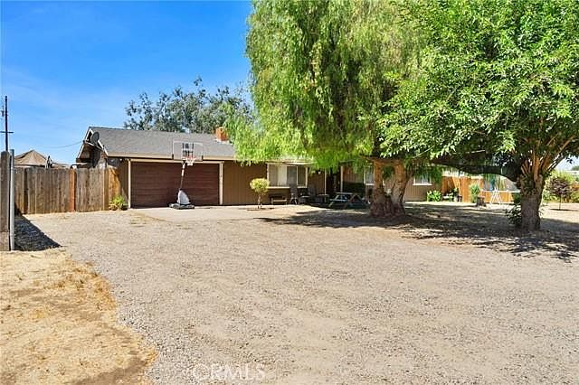 1st image of 17466 Brook Dr W
