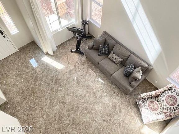 4th image of 10050 Canyon Dunes Ave