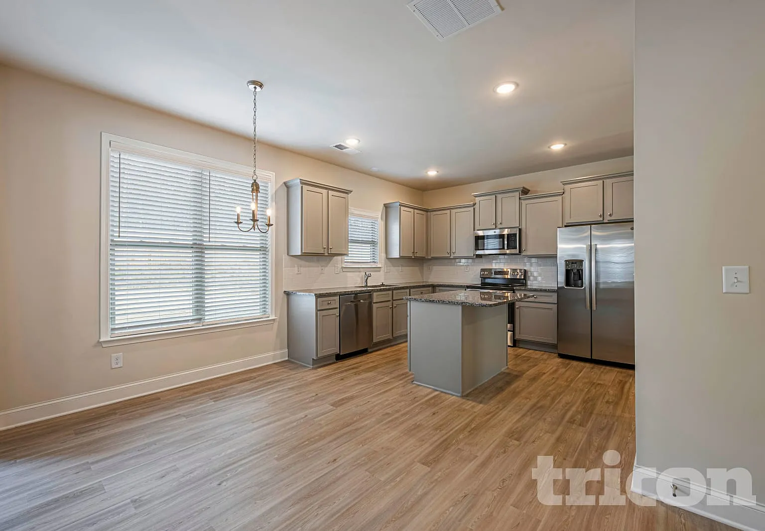 218 Margrave Dr Holly Springs GA — Photo 3