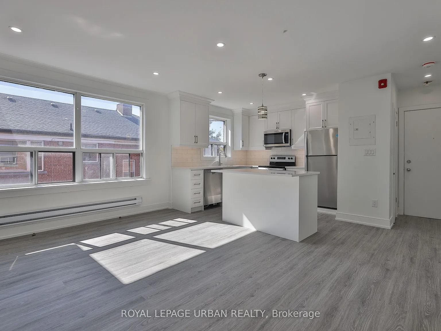 2 bed, $2,550 — Photo 2