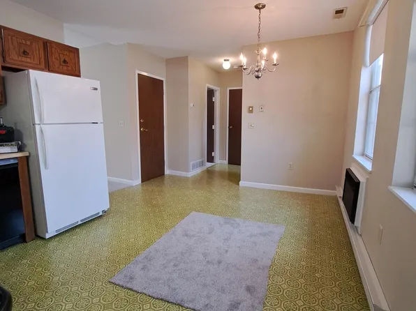 31 Clinton St, Milford, NH 03055