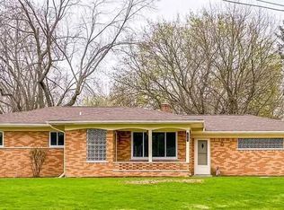 618 Old Perch Rd, Rochester Hills, MI 48309