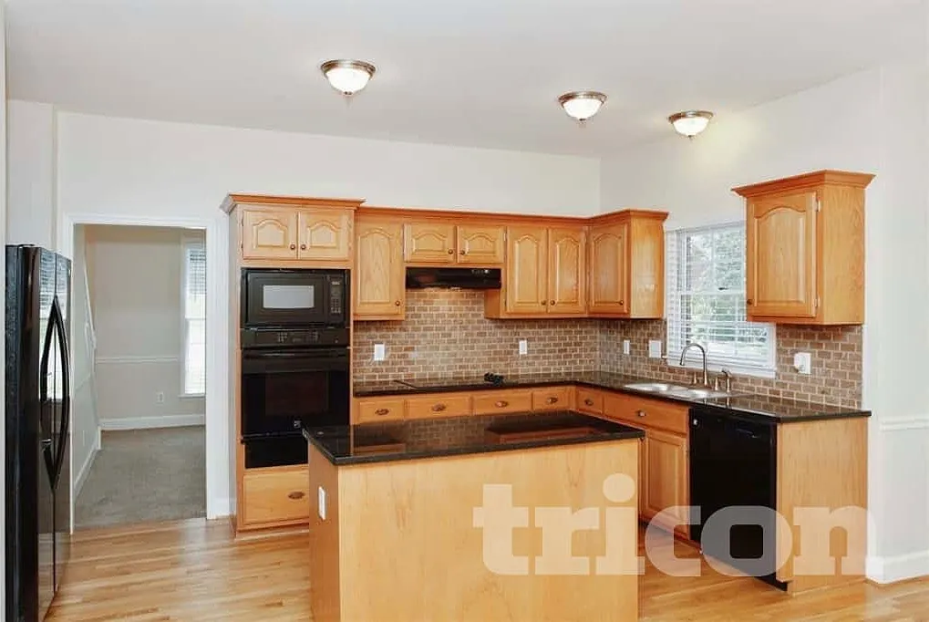 105 Saddlebridge Lane Franklin TN — Photo 4