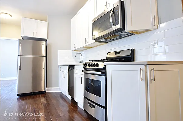 Rented by Bohemia Realty Group | media 9