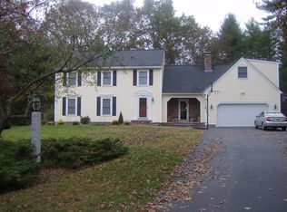 17 Pheasant Run, Bedford, NH 03110