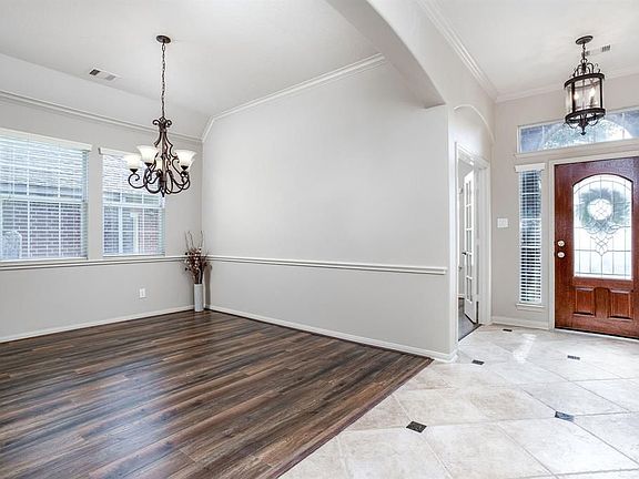 4th image of 13422 Barons Lake Ln