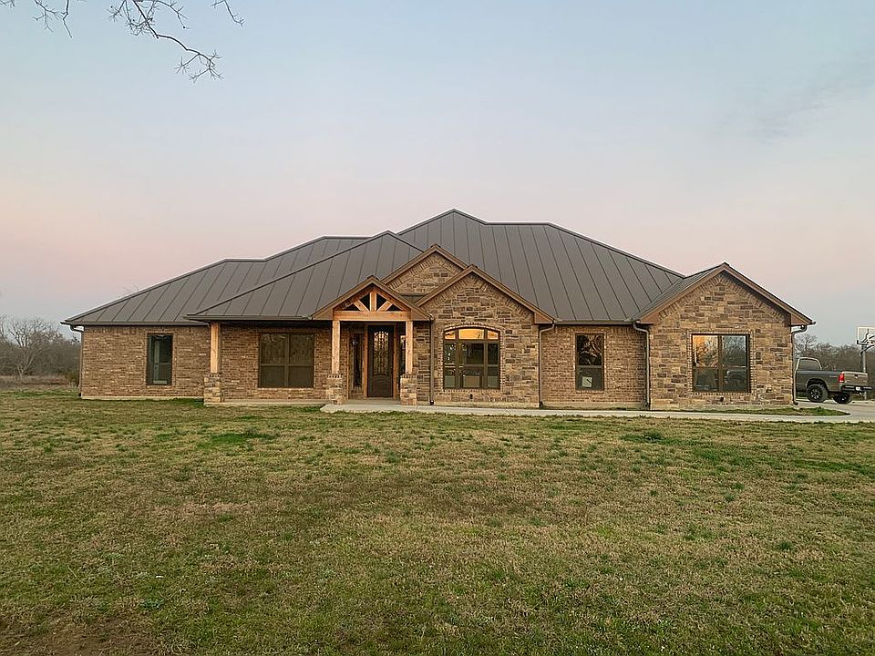 1st image of 226 County Road 44110