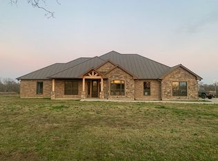 226 County Road 44110, Paris, TX 75462